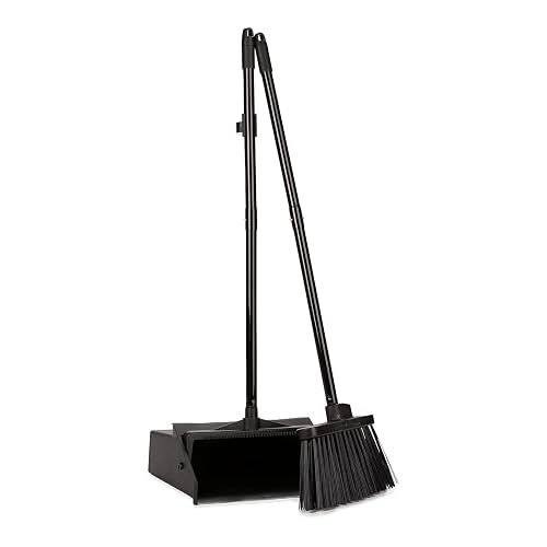 Carlisle FoodService Products Short-Handle Dust Pan and Broom Set, 36 Inch | Duo-Pan, Pivoting Locking Pan, Serrated Yoke, Flared Broom, Disassembling Handles